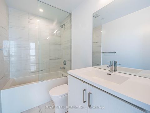 Photo 27 at 1120 - 38 Honeycrisp Crescent, Concord, Vaughan