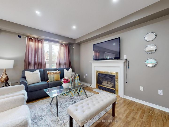 Photo 4 at 96 - 5230 Glen Erin Drive, Central Erin Mills, Mississauga