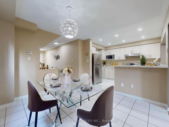 Photo 10 at 96 - 5230 Glen Erin Drive, Central Erin Mills, Mississauga