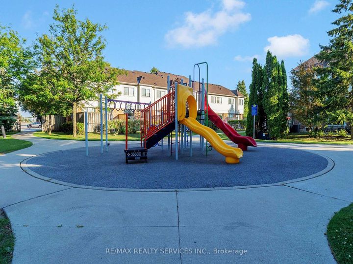 Photo 44 at 96 - 5230 Glen Erin Drive, Central Erin Mills, Mississauga