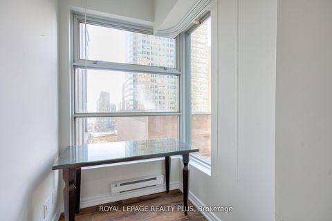Photo 6 at 1706 - 1 King Street W, Bay Street Corridor, Toronto