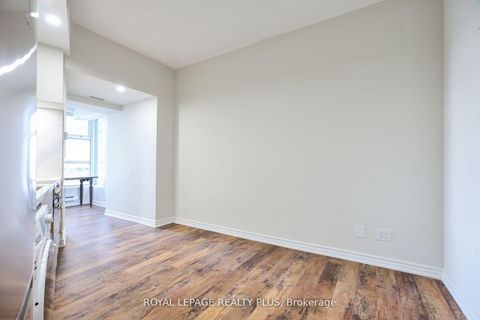 Photo 9 at 1706 - 1 King Street W, Bay Street Corridor, Toronto