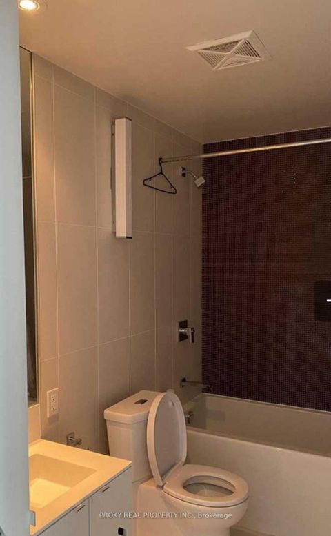 Photo 10 at 2404 - 125 Peter Street, Waterfront Communities C1, Toronto Photo 10 at 2404 - 125 Peter Street, Waterfront Communities C1, Toronto