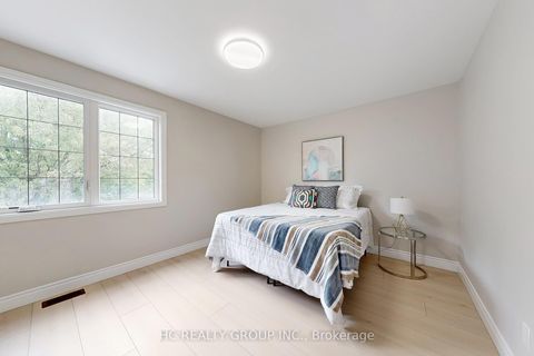 Photo 25 at 206B Finch Avenue W, Newtonbrook West, Toronto