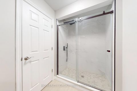 Photo 37 at 206B Finch Avenue W, Newtonbrook West, Toronto