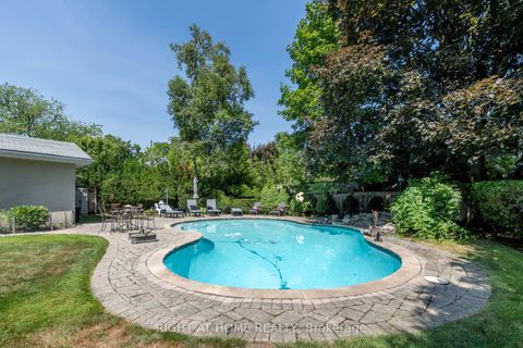 Photo 12 at 287 RUSSELL HILL Road, Casa Loma, Toronto