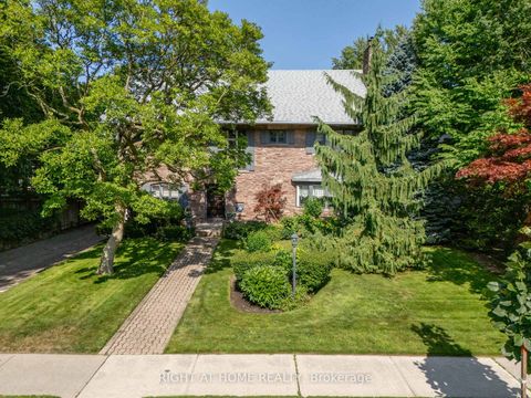Photo 24 at 287 RUSSELL HILL Road, Casa Loma, Toronto