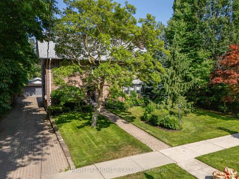 Photo 25 at 287 RUSSELL HILL Road, Casa Loma, Toronto