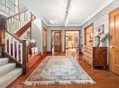 Photo 30 at 287 RUSSELL HILL Road, Casa Loma, Toronto