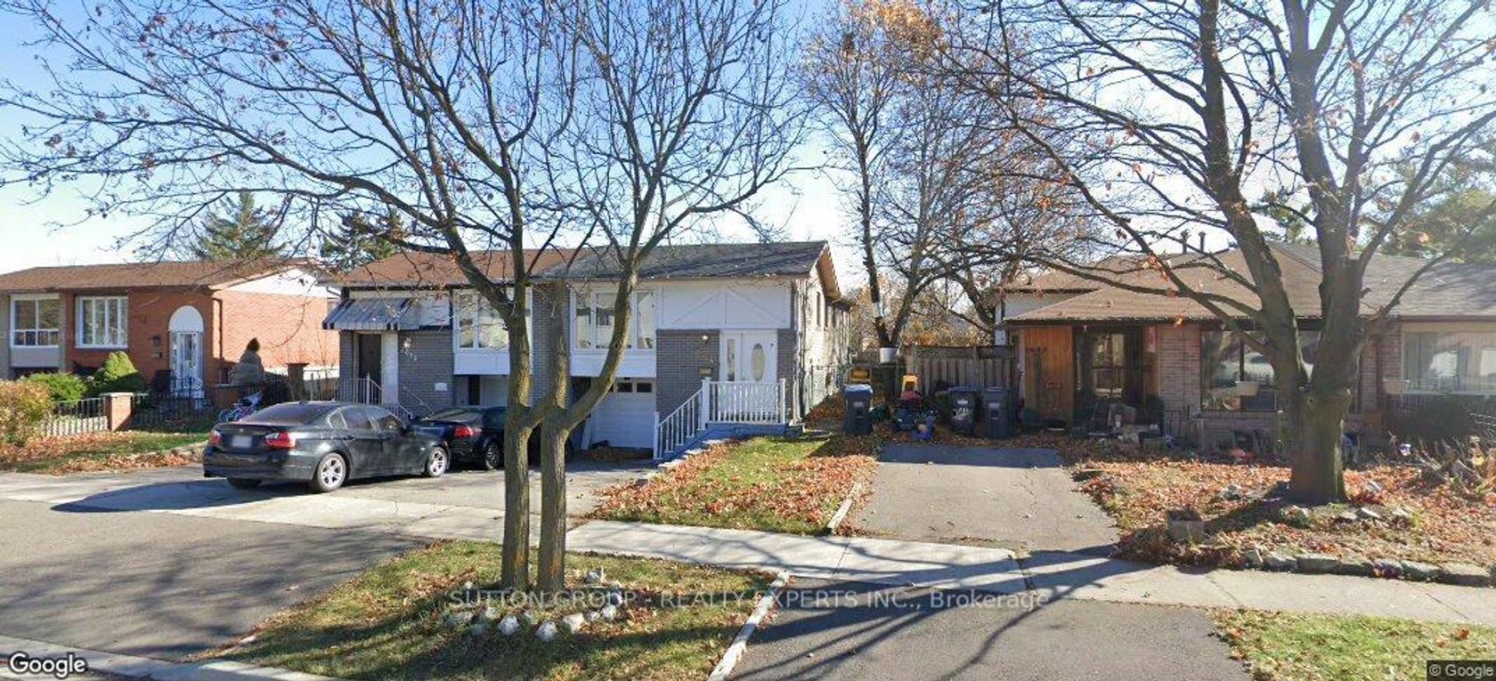 2644 Lundene Road, Clarkson, Mississauga by Loree Meneguzzi Real Estate 2644 Lundene Road, Clarkson, Mississauga