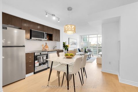 Photo 3 at 1008 - 15 Fort York Boulevard, Waterfront Communities C1, Toronto