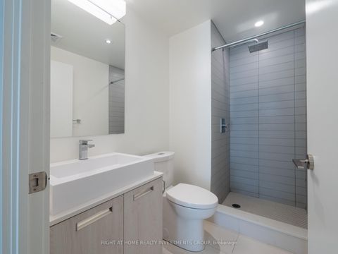 Photo 11 at 1010 - 2A Church Street, Waterfront Communities C8, Toronto