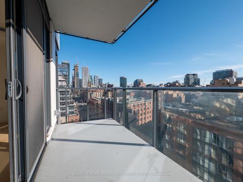 Photo 13 at 1010 - 2A Church Street, Waterfront Communities C8, Toronto