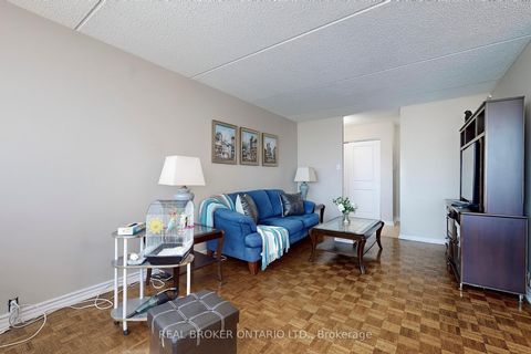 Photo 7 at 1012 - 2 GLAMORGAN Avenue, Dorset Park, Toronto