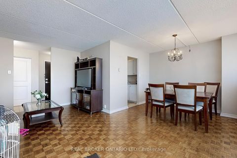 Photo 8 at 1012 - 2 GLAMORGAN Avenue, Dorset Park, Toronto