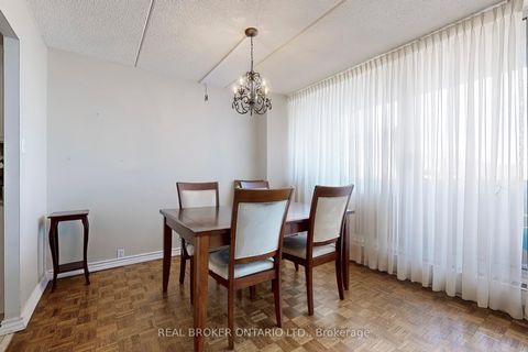 Photo 9 at 1012 - 2 GLAMORGAN Avenue, Dorset Park, Toronto