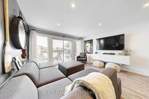Photo 21 at 2 - 7 Brimley Road S, Cliffcrest, Toronto