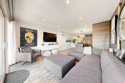 Photo 24 at 2 - 7 Brimley Road S, Cliffcrest, Toronto