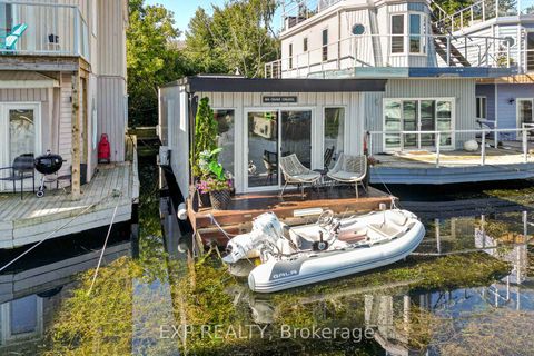 Photo 26 at 2 - 7 Brimley Road S, Cliffcrest, Toronto