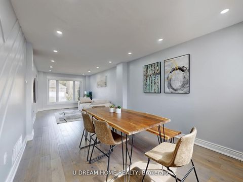 Photo 10 at 84 Autumn Way, Aurora Heights, Aurora
