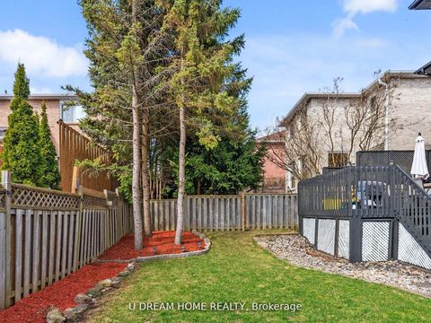 Photo 34 at 84 Autumn Way, Aurora Heights, Aurora