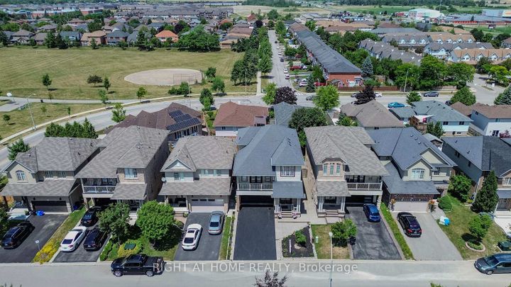 Photo 42 at 12 Bankfield Crescent, Stoney Creek Mountain, Hamilton