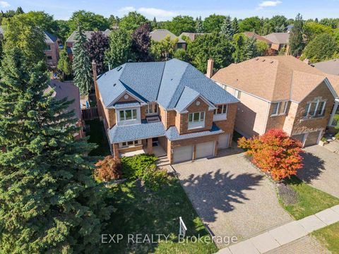 Photo 3 at 959 Lockwood Circle, Wyndham, Newmarket