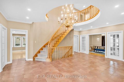 Photo 5 at 959 Lockwood Circle, Wyndham, Newmarket