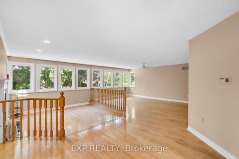 Photo 18 at 959 Lockwood Circle, Wyndham, Newmarket
