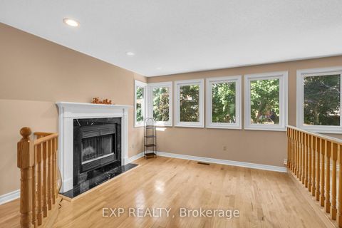 Photo 19 at 959 Lockwood Circle, Wyndham, Newmarket