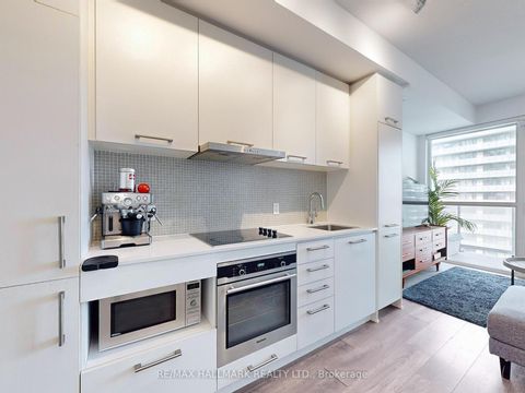 Photo 2 at 3010 - 87 Peter Street, Waterfront Communities C1, Toronto