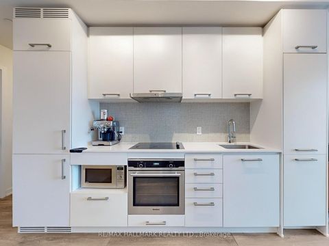 Photo 3 at 3010 - 87 Peter Street, Waterfront Communities C1, Toronto