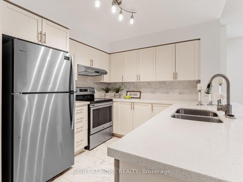 Photo 3 at 510 - 23 Hollywood Avenue, Willowdale East, Toronto