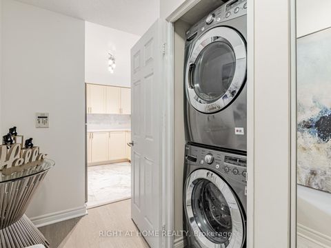 Photo 12 at 510 - 23 Hollywood Avenue, Willowdale East, Toronto