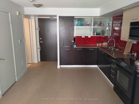 Photo 5 at 1005 - 8 Telegram Mews, Waterfront Communities C1, Toronto