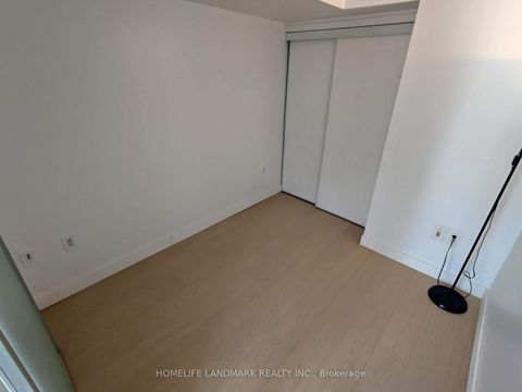 Photo 10 at 1005 - 8 Telegram Mews, Waterfront Communities C1, Toronto