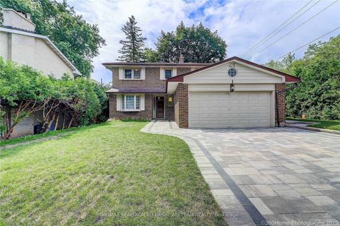 Photo 2 at 1 Donmac Drive, Don Mills, Toronto
