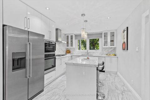 Photo 8 at 1 Donmac Drive, Don Mills, Toronto