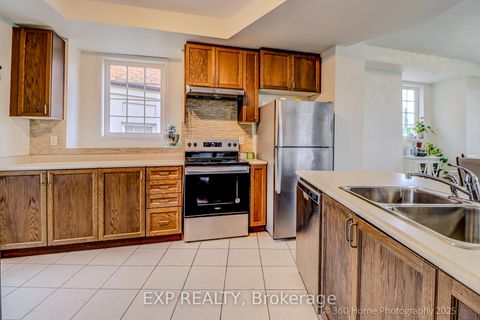Photo 1 at 26 - 23 Island Road, Rouge E10, Toronto