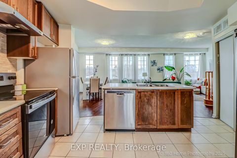 Photo 2 at 26 - 23 Island Road, Rouge E10, Toronto
