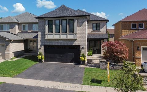 Photo 1 at 286 Royalpark Way, Elder Mills, Vaughan