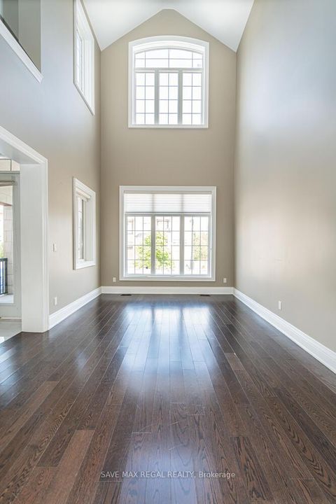 Photo 5 at 376 Torrey Pines Road, Kleinburg, Vaughan