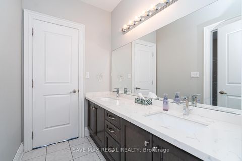 Photo 10 at 376 Torrey Pines Road, Kleinburg, Vaughan