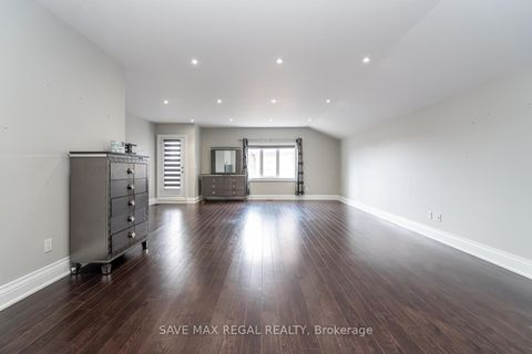 Photo 13 at 376 Torrey Pines Road, Kleinburg, Vaughan