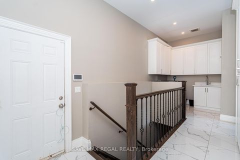 Photo 32 at 376 Torrey Pines Road, Kleinburg, Vaughan