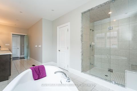 Photo 36 at 376 Torrey Pines Road, Kleinburg, Vaughan