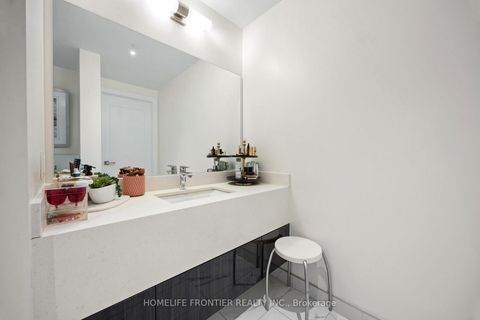 Photo 31 at 401 - 6 Jackes Avenue, Moore Park, Toronto