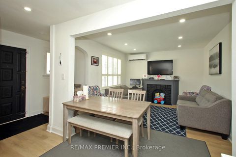 Photo 6 at 624 McRoberts Avenue, Fairbank, Toronto