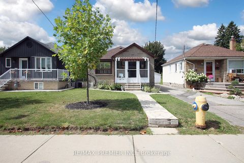 Photo 21 at 624 McRoberts Avenue, Fairbank, Toronto