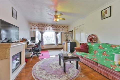 Photo 5 at 48 Phillip Avenue, Cliffside, Toronto
